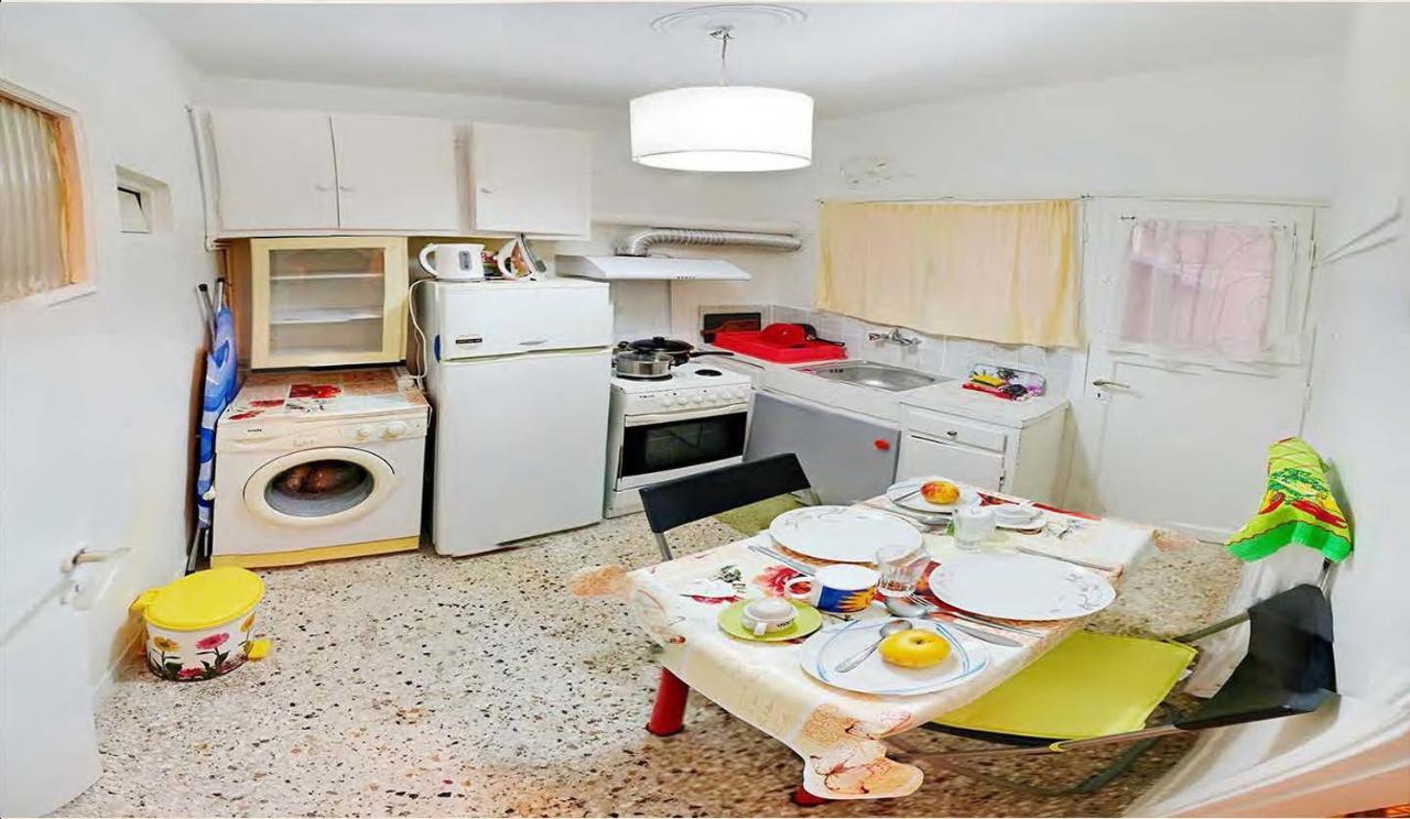Studio Apartment Athens Luaran gambar